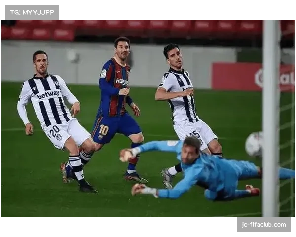 塞维利亚对阵中上游球队控球率低于40%，防守体系难成型